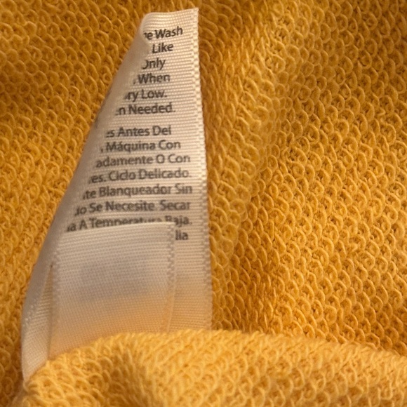 Time & Tru Size XL Lightweight  Autum   YellowLong Sleeve Top - Picture 7 of 7